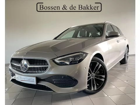 Mercedes-Benz C Estate 300 e Luxury Line | Trekhaak | 360-camera | Burmester