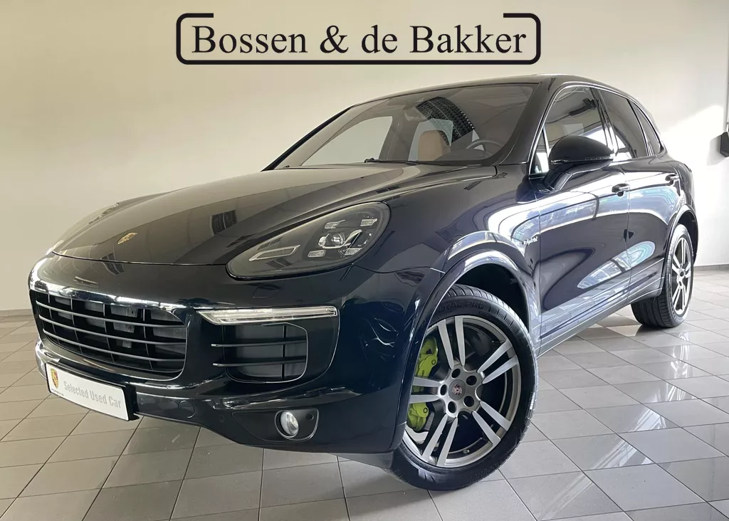 Porsche Cayenne 3.0 S E-Hybrid | Luchtvering | Panoramadak | Trekhaak
